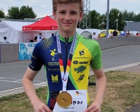 Niklas Kubik wird Deutscher Meister (Kadetten) über 200 m TT